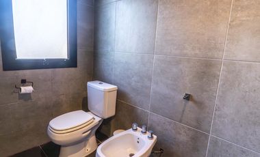 Casa en Venta, 5 Ambientes, en Barrio Haras de Santa Maria, Loma Verde, Escobar, GBA Norte