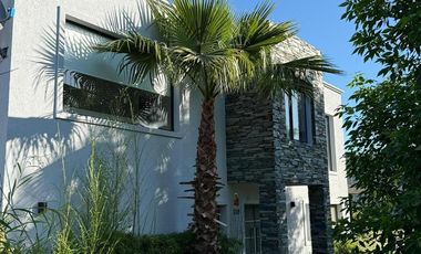 Casa en Venta, 5 Ambientes, en Barrio Haras de Santa Maria, Loma Verde, Escobar, GBA Norte