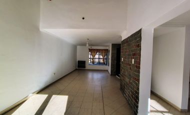 Casa en  Loteo Manso, Plottier.