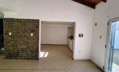 Casa en  Loteo Manso, Plottier.