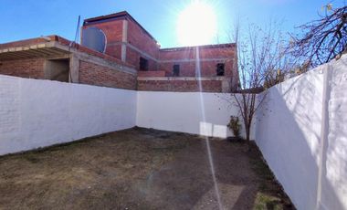 Casa en  Loteo Manso, Plottier.