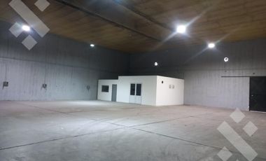 ALQUILER Nave Industrial - Pte. Perón y Misiones - Allen