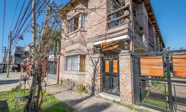 Casa Venta 6 dúplex multifamiliar renta o empresa de oficinas, oportunidad Permuta en la costa