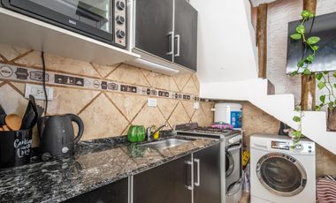 Casa Venta 6 dúplex multifamiliar renta o empresa de oficinas, oportunidad Permuta en la costa