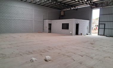 Galpón en Venta en los Los Boulevares. 300 m2