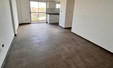 Departamento  tres ambientes - Villa Bosch