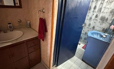 Casa 5 amb con cochera y local