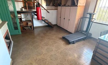 Casa 5 amb con cochera y local