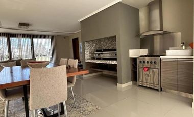 Venta - Casa en Abril Club De Campo - Berazategui