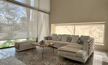 Venta - Casa en Abril Club De Campo - Berazategui