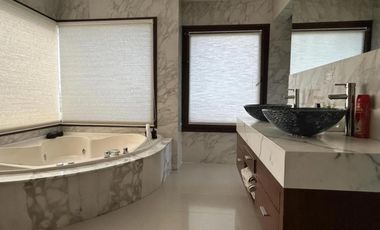 Venta - Casa en Abril Club De Campo - Berazategui