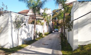 Excelente edificio de departamentos con piscina y SUM.