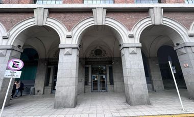 Importante local en Alquiler en Av. Paseo Colón