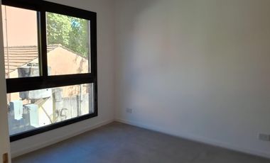 Departamento 2 ambientes en venta en San Isidro