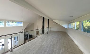 Casa en venta al gol en el country Olivos Golf