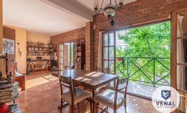 Venta Casa en Campa centro ¡Oportunidad! 6 ambientes 2 dormitorios cochera ¡Apto Crédito!