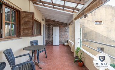 Venta Casa en Campa centro ¡Oportunidad! 6 ambientes 2 dormitorios cochera ¡Apto Crédito!
