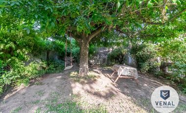 Venta Casa en Campa centro ¡Oportunidad! 6 ambientes 2 dormitorios cochera ¡Apto Crédito!