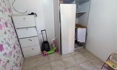 Venta Casa con local, tres dormitorios, parrilla. Molina 2400