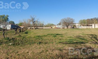 Veta Terreno en  centro ROLDAN