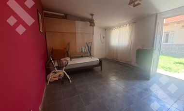 Alquiler duplex 2 dormitorios con deposito / quincho. Confluencia rural. Neuquen