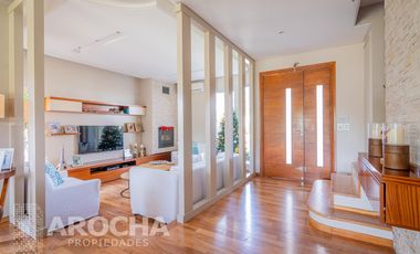 Venta casa Nuevo quilmes al canal  4 dormitorios