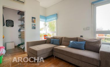 Venta casa Nuevo quilmes al canal  4 dormitorios