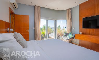 Venta casa Nuevo quilmes al canal  4 dormitorios