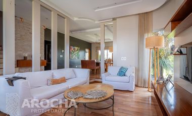 Venta casa Nuevo quilmes al canal  4 dormitorios