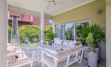 Venta casa Nuevo quilmes al canal  4 dormitorios