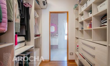 Venta casa Nuevo quilmes al canal  4 dormitorios