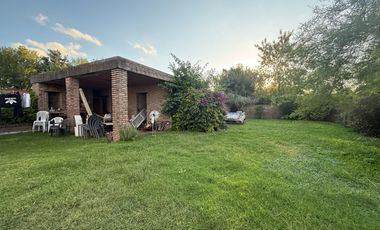 VENTA CHALET 3 DORMITORIOS EN ROLDAN