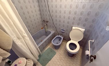 VENTA CHALET 3 DORMITORIOS EN ROLDAN