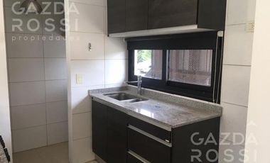 Impecable departamento en Planta baja con parrilla propia y piscina en Complejo Las Cavas