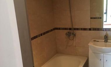 Impecable departamento en Planta baja con parrilla propia y piscina en Complejo Las Cavas