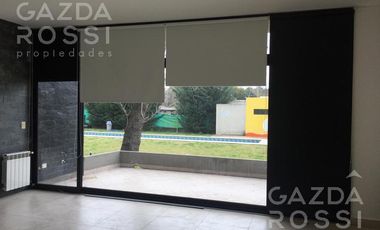 Impecable departamento en Planta baja con parrilla propia y piscina en Complejo Las Cavas