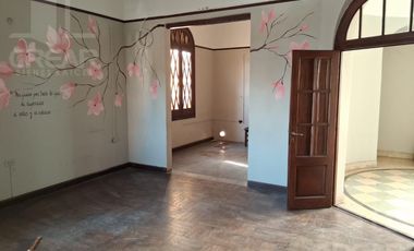 Casa Uso Comercial - General Paz