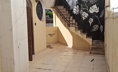 Casa Uso Comercial - General Paz