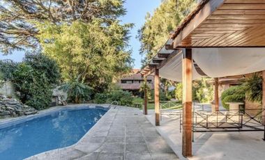 Casa en venta en Martinez, San Isidro.