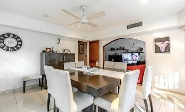 Casa en venta en Martinez, San Isidro.