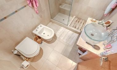 Casa en venta en Martinez, San Isidro.