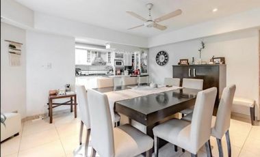 Casa en venta en Martinez, San Isidro.