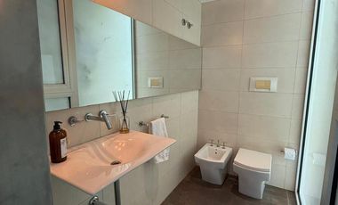 Venta. Casa moderna. 4 dormitorios - Kentucky, Funes