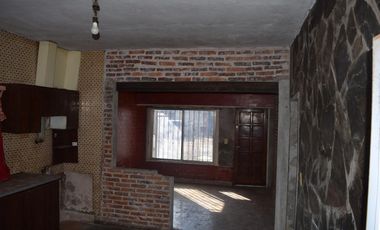 Casa venta Garin 3amb, fondo, jardín, terraza loza, 1 cuadra estación, zona oportunidad!