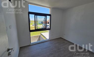 Dúplex premium único en Manantiales!