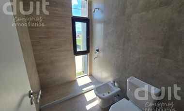 Dúplex premium único en Manantiales!