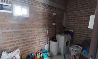 Terreno comercial en General Fernandez Oro