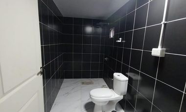 Terreno comercial en General Fernandez Oro