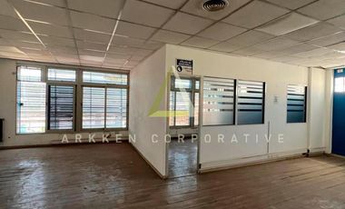 Galpón en  venta en Olivos