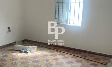 CASA en barrio Ciudadela - Martin Zapata al 3400
